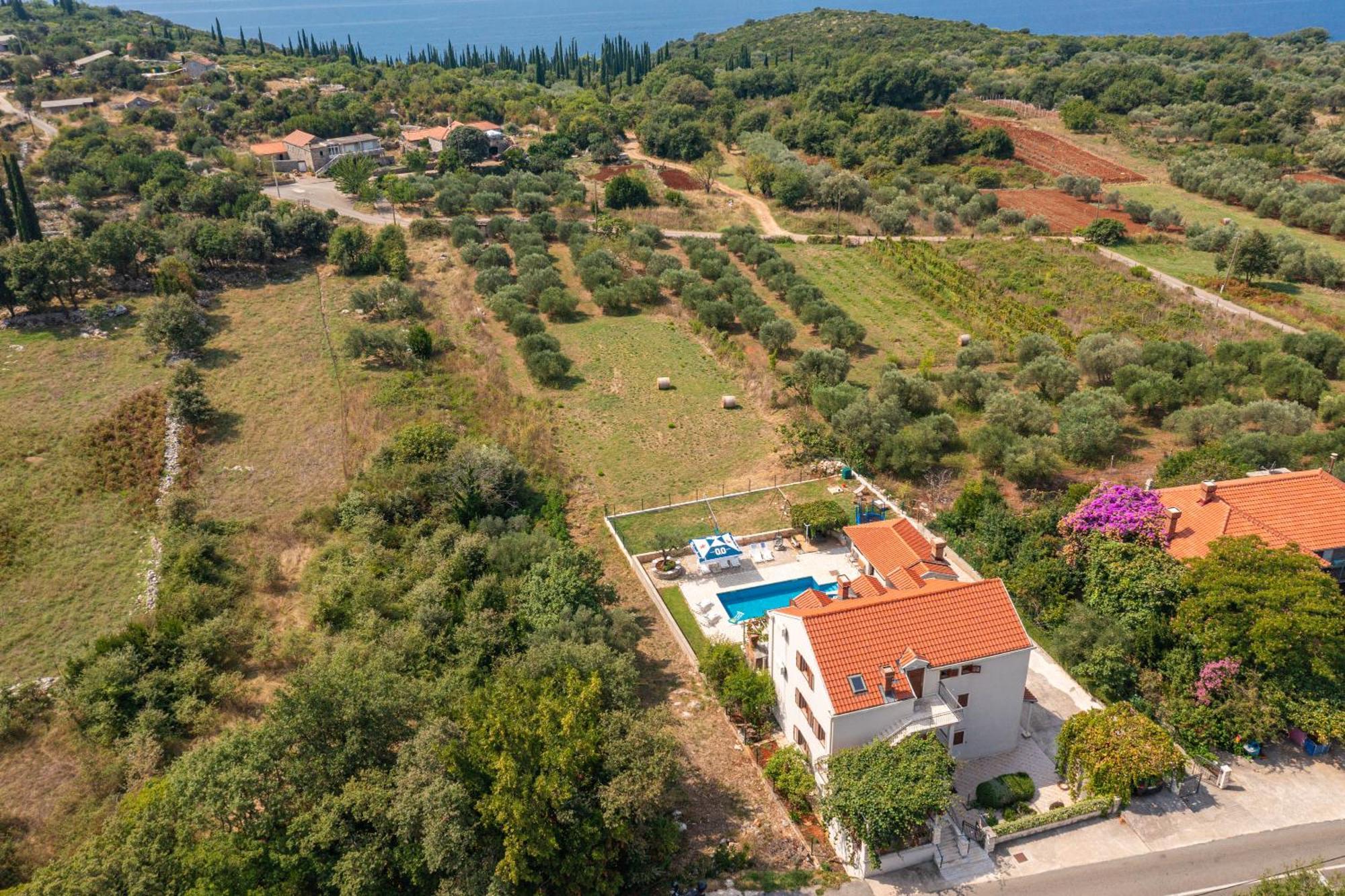Holiday Home Luce Vitaljina Экстерьер фото
